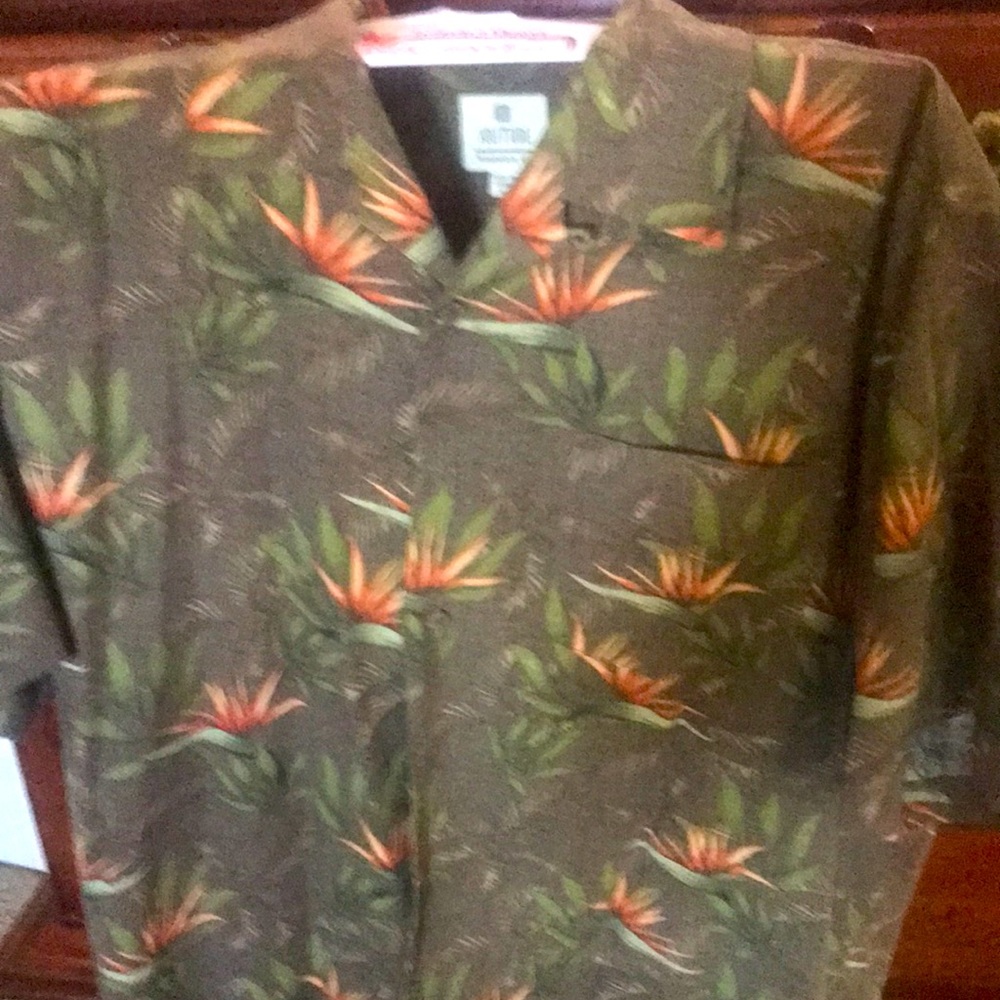 Men’s shirt